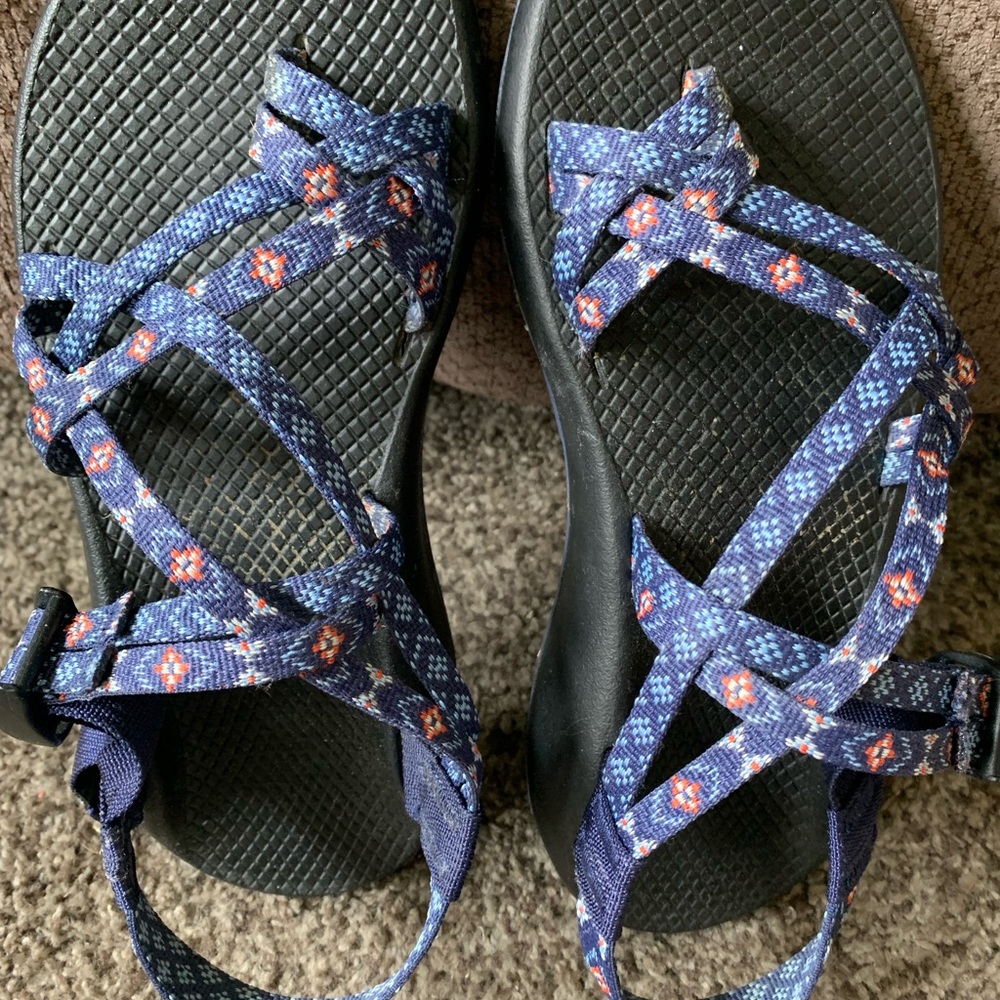 Women’ Chaco with box